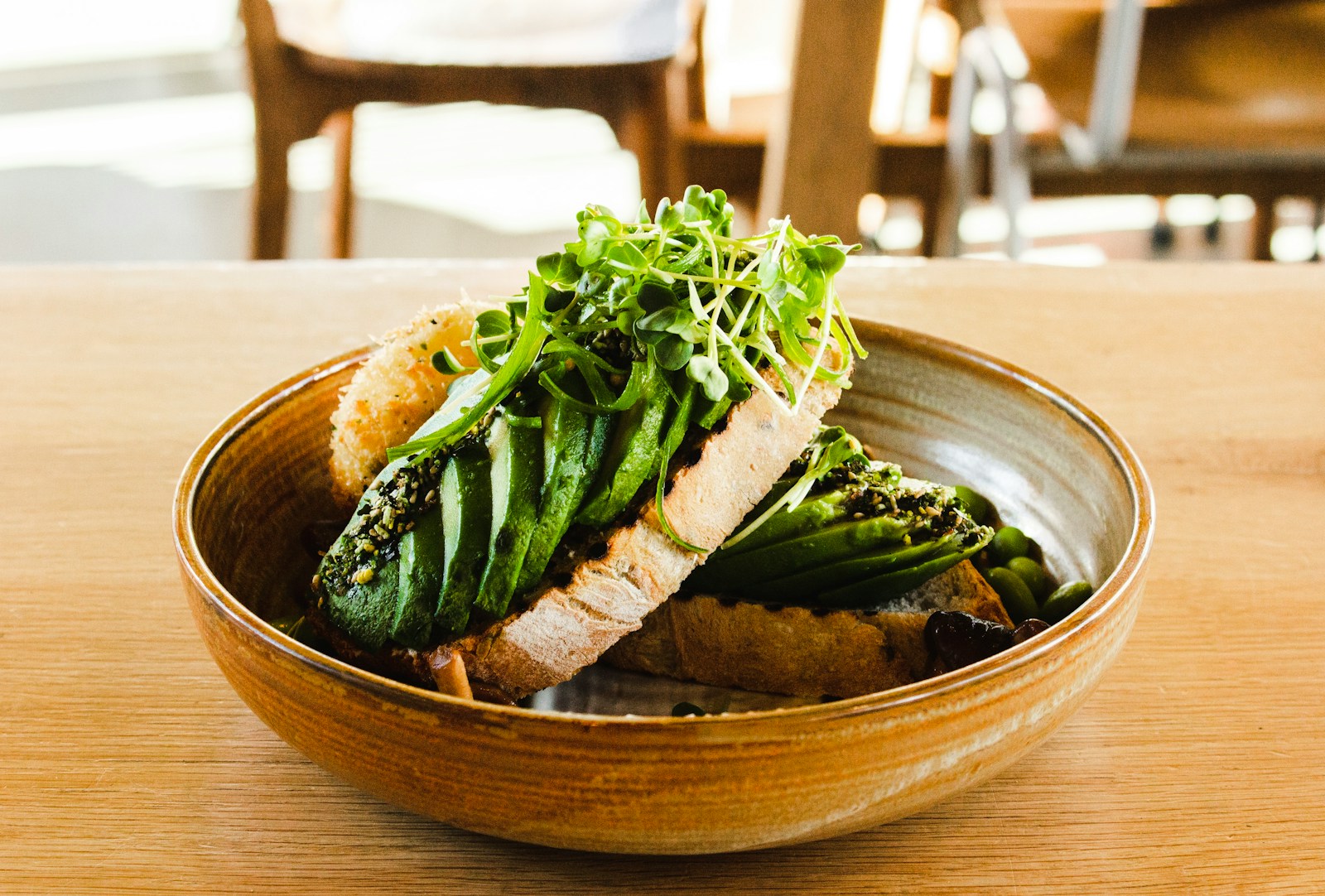 bread and vegetables on bowl